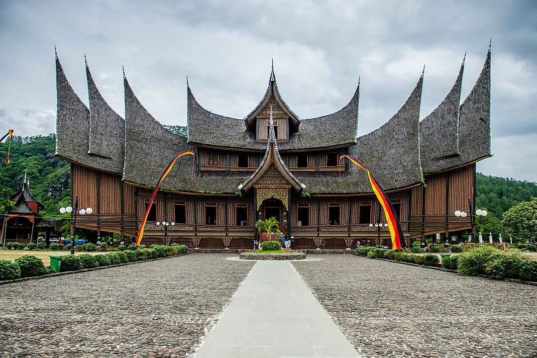 Istana Pagaruyuang